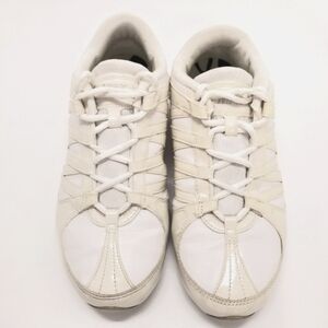 Nike Woman Size 8.5 Cheer Flash White Leather Cheerleading Shoe Lace Up Sneaker